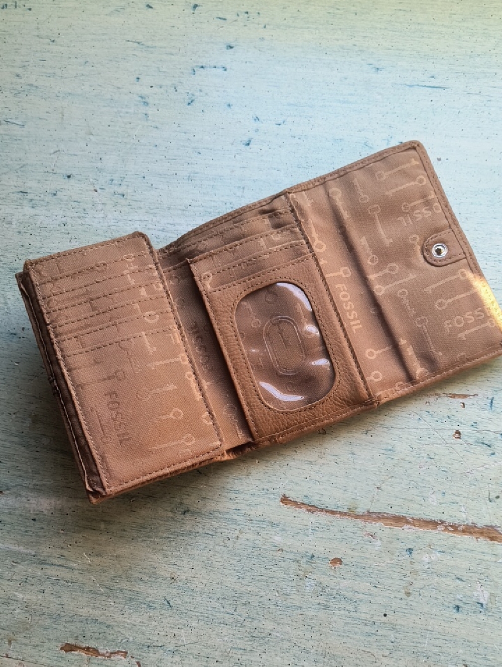 Fossil Key Wallet - Picture 10 of 12